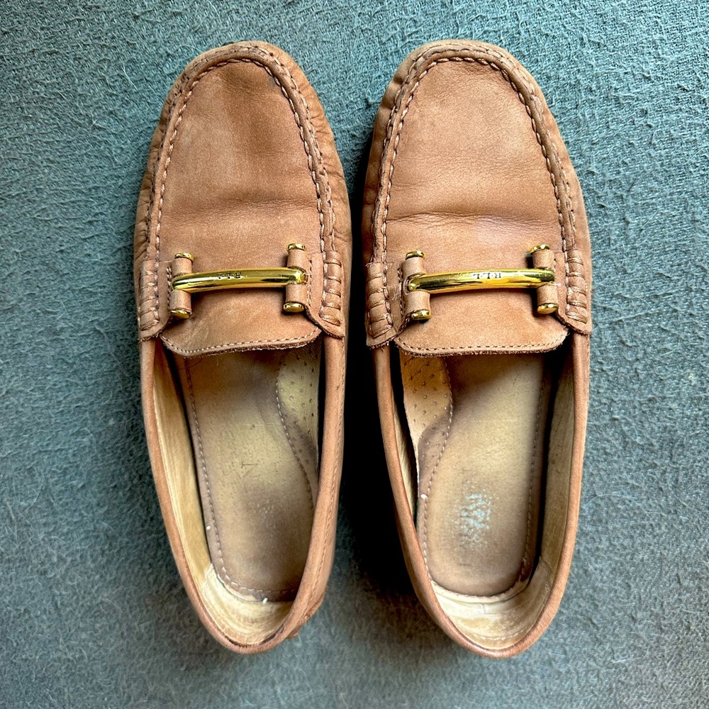Ralph Lauren Lauren Camel Tam Suede Moccasins Size 7.5
